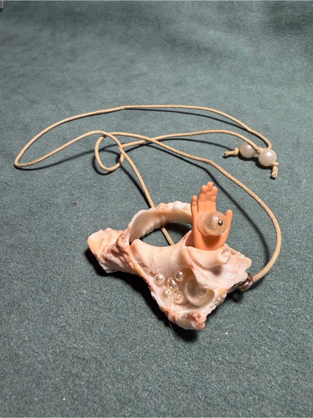 Unique Shell Pendant Necklace